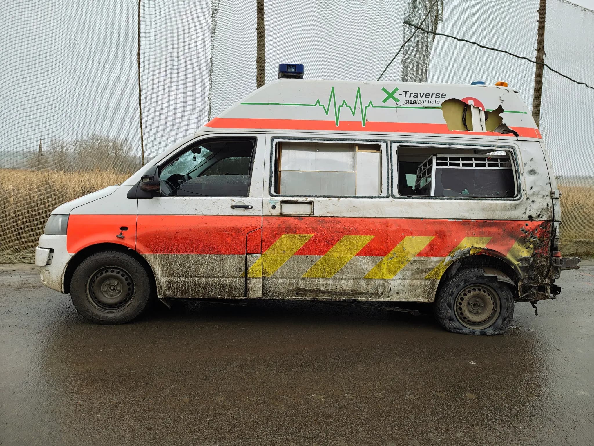 Helping people and animals, 2023, photo 1 - Xtraverse